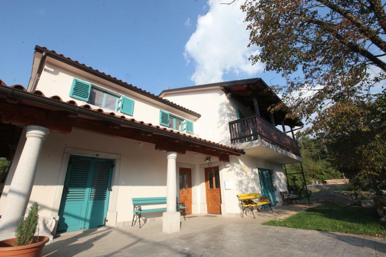 Vila Salamander Stanjel Exterior photo
